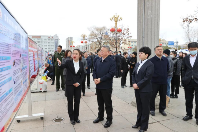 开体育app下载安装免费：黑龙江富锦市举办“4·15全民国家安全教育日”宣传活动(图2)