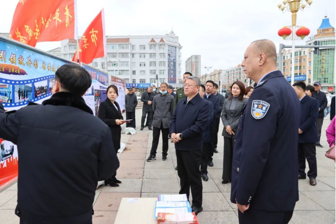 开体育app下载安装免费：黑龙江富锦市举办“4·15全民国家安全教育日”宣传活动(图3)